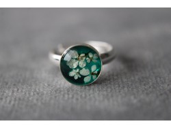 Srebrny pierścionek  z kwiatuszkami dzikiej marchwi
