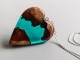 Naszyjnik z drewna i żywicy - błękitne serce (Srebro)