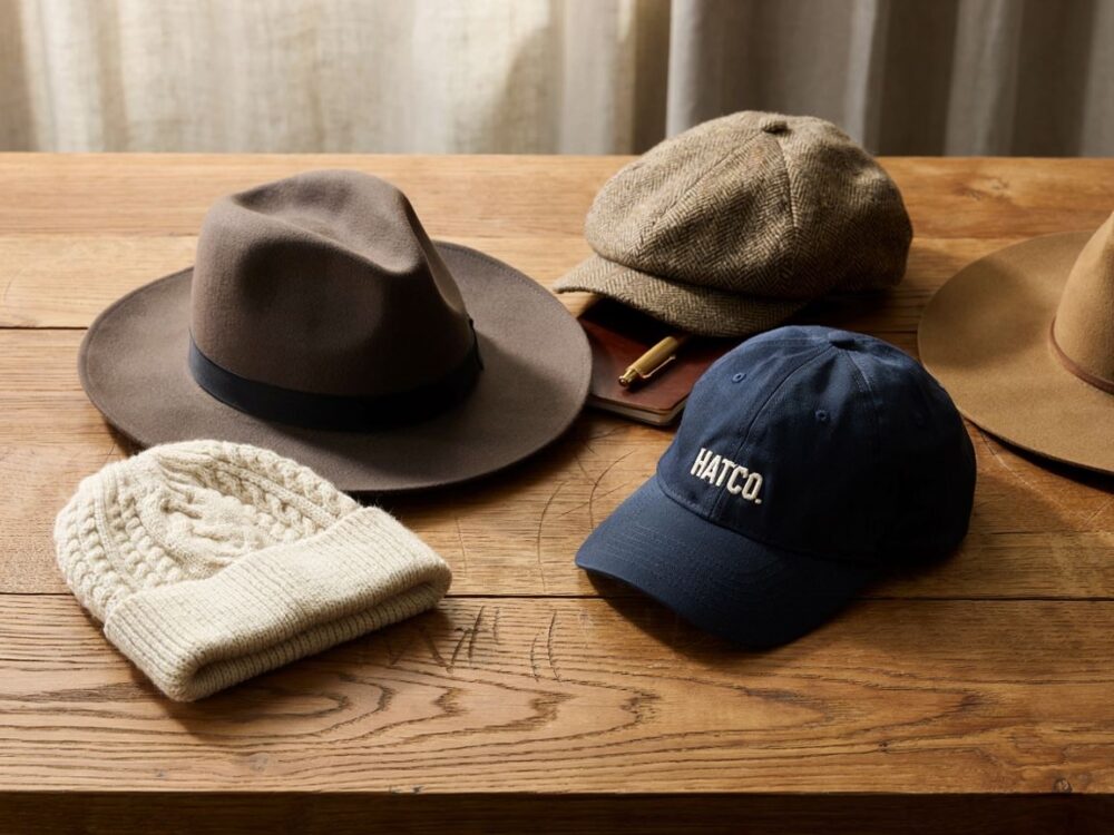 męski kapelusz fedora z szerokim rondem